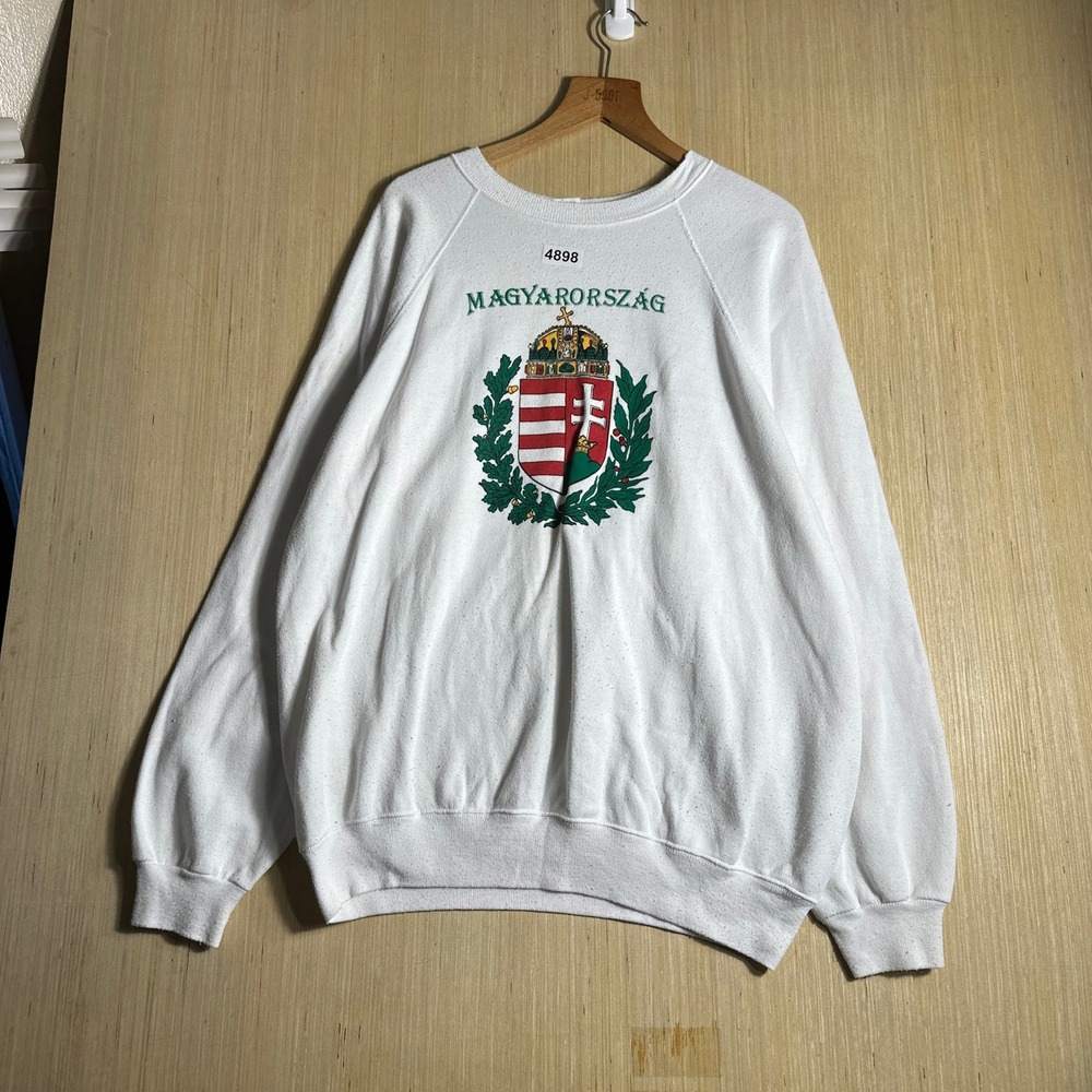 Vintage Hanes Hungary Magyarország Sweatshirt Mens XL White 90s Coat of Arms